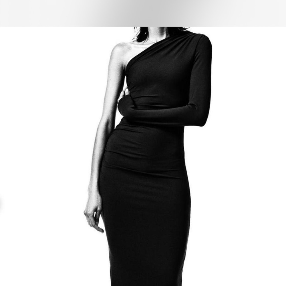 Zara Black Asymmetrical Ruched Bodycon Dress